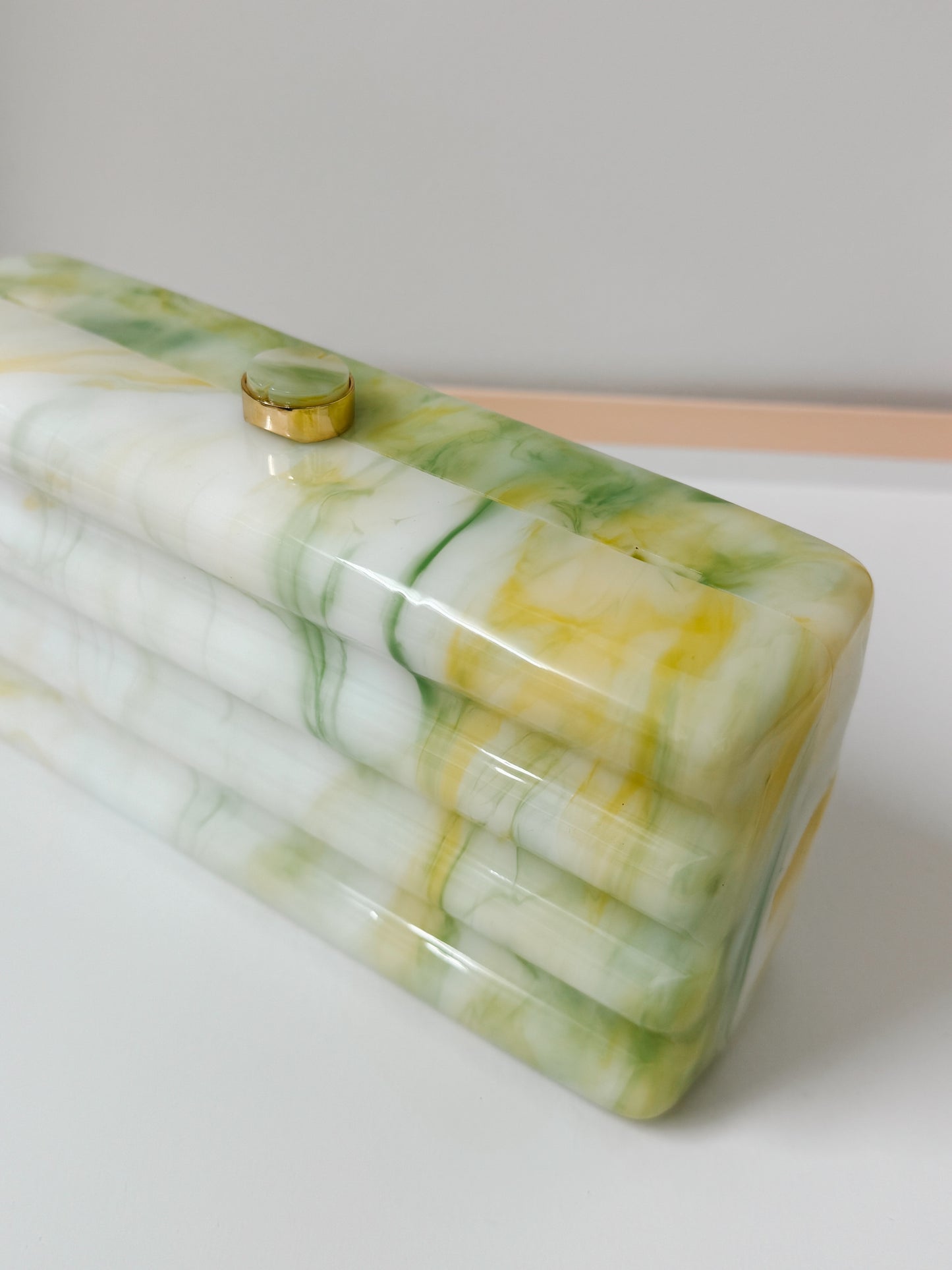 CLUTCH MARBLE GREEN